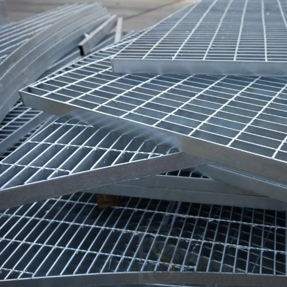 Difference between Hot-Di